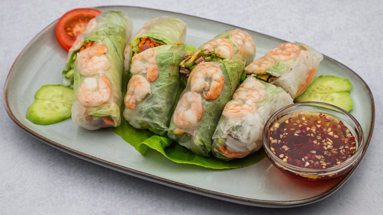 Prolećne rolnice sa mesom i škampima