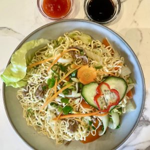 Pržene nudle sa junetinom